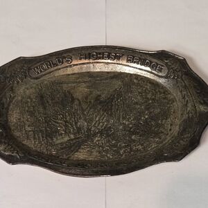 Decorative Silver Tray with World's Highest Bridge Design